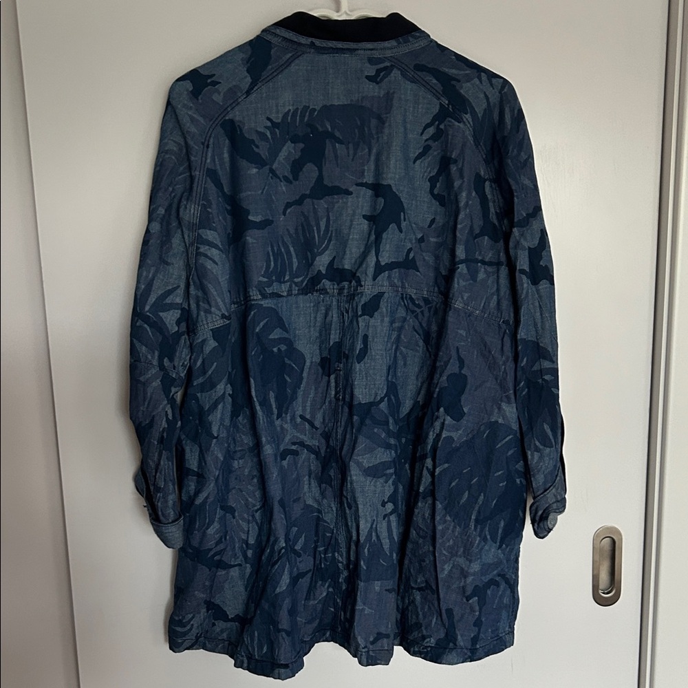 Excellent condition G-Star oversized Blue Patterned Jean Jacket - Picture 6 of 7